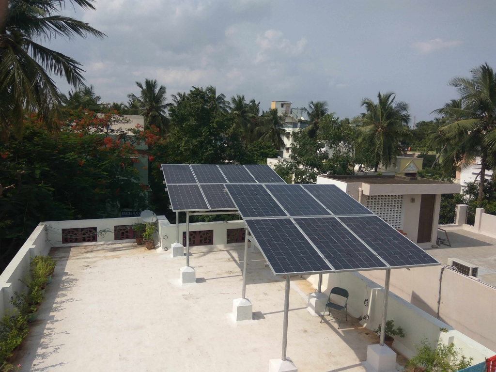 Why are rooftop customers keen on putting up solar panels over elevated